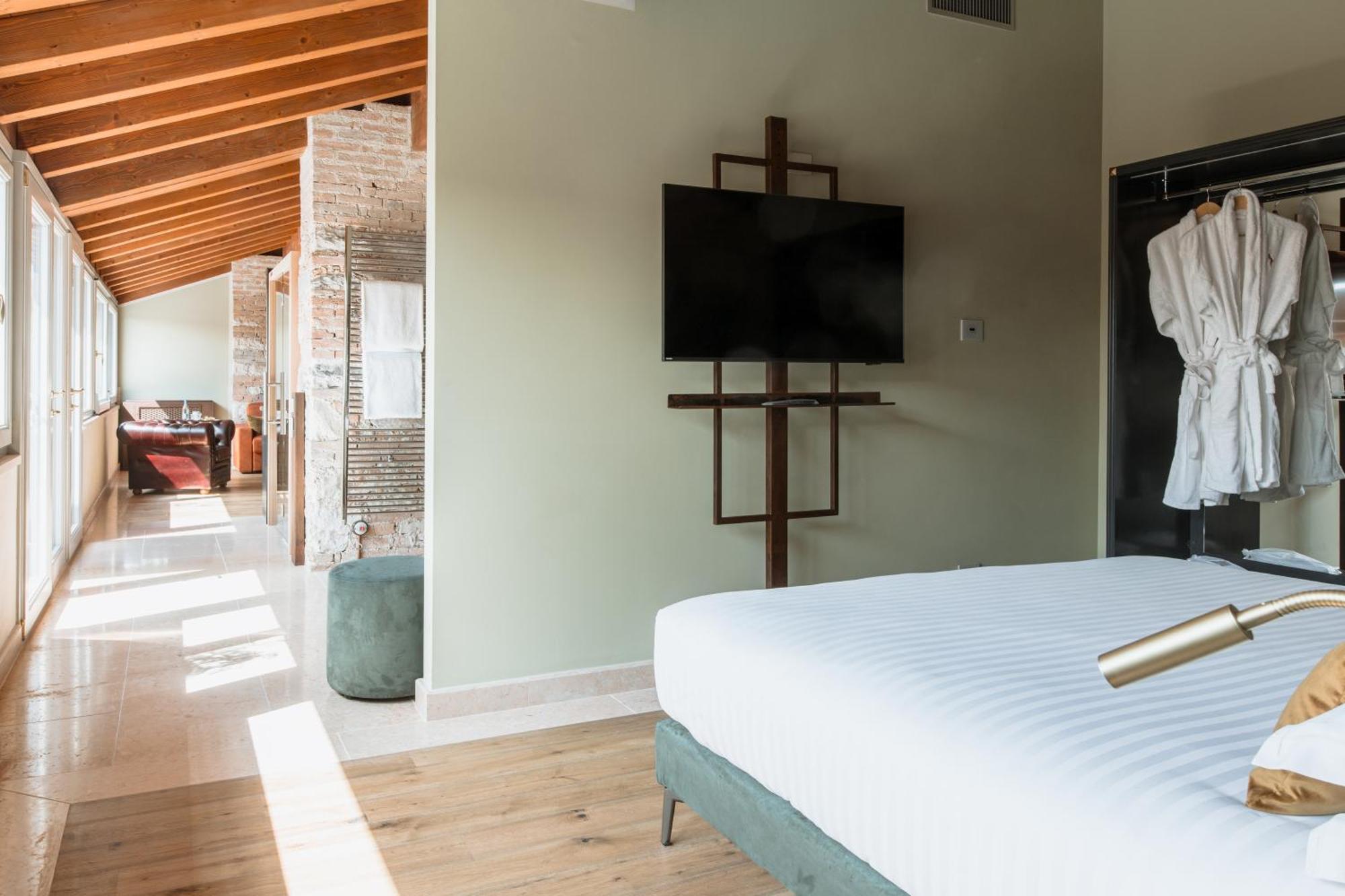 Pavillon Suite & Apartments Peschiera del Garda Eksteriør billede