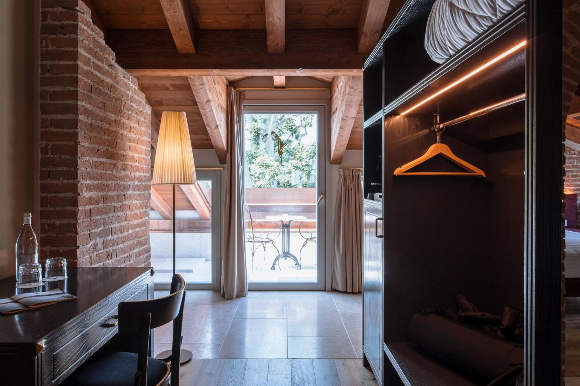 Pavillon Suite & Apartments Peschiera del Garda Eksteriør billede