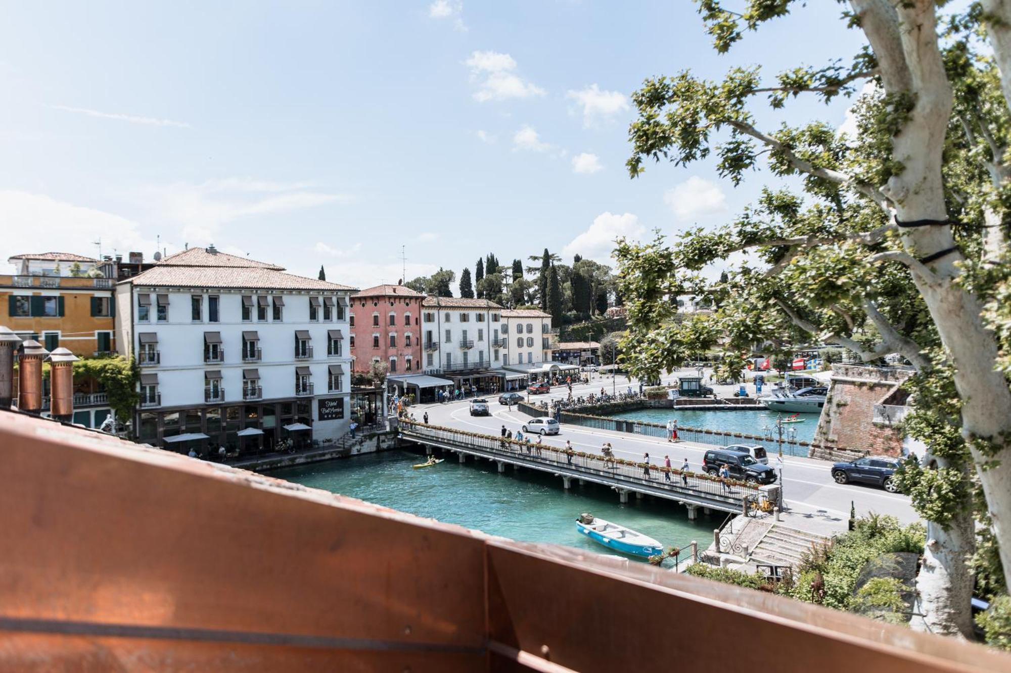 Pavillon Suite & Apartments Peschiera del Garda Eksteriør billede