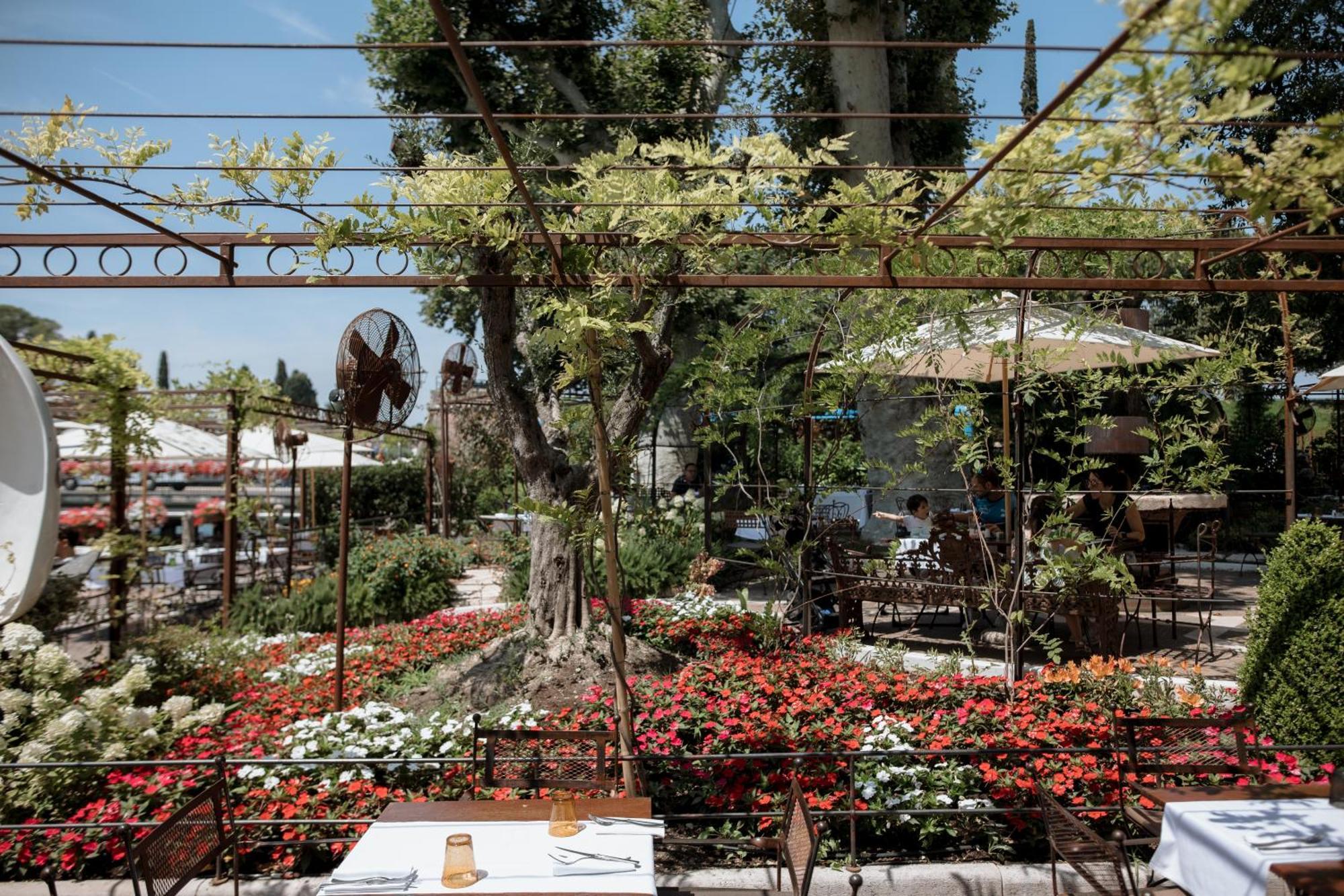 Pavillon Suite & Apartments Peschiera del Garda Eksteriør billede